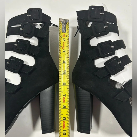 NIB!Olivia Jorgensen "Murray" 7 Buckles - Back Zipper - Pee a Boo Toe - Size 9 - Picture 11 of 14